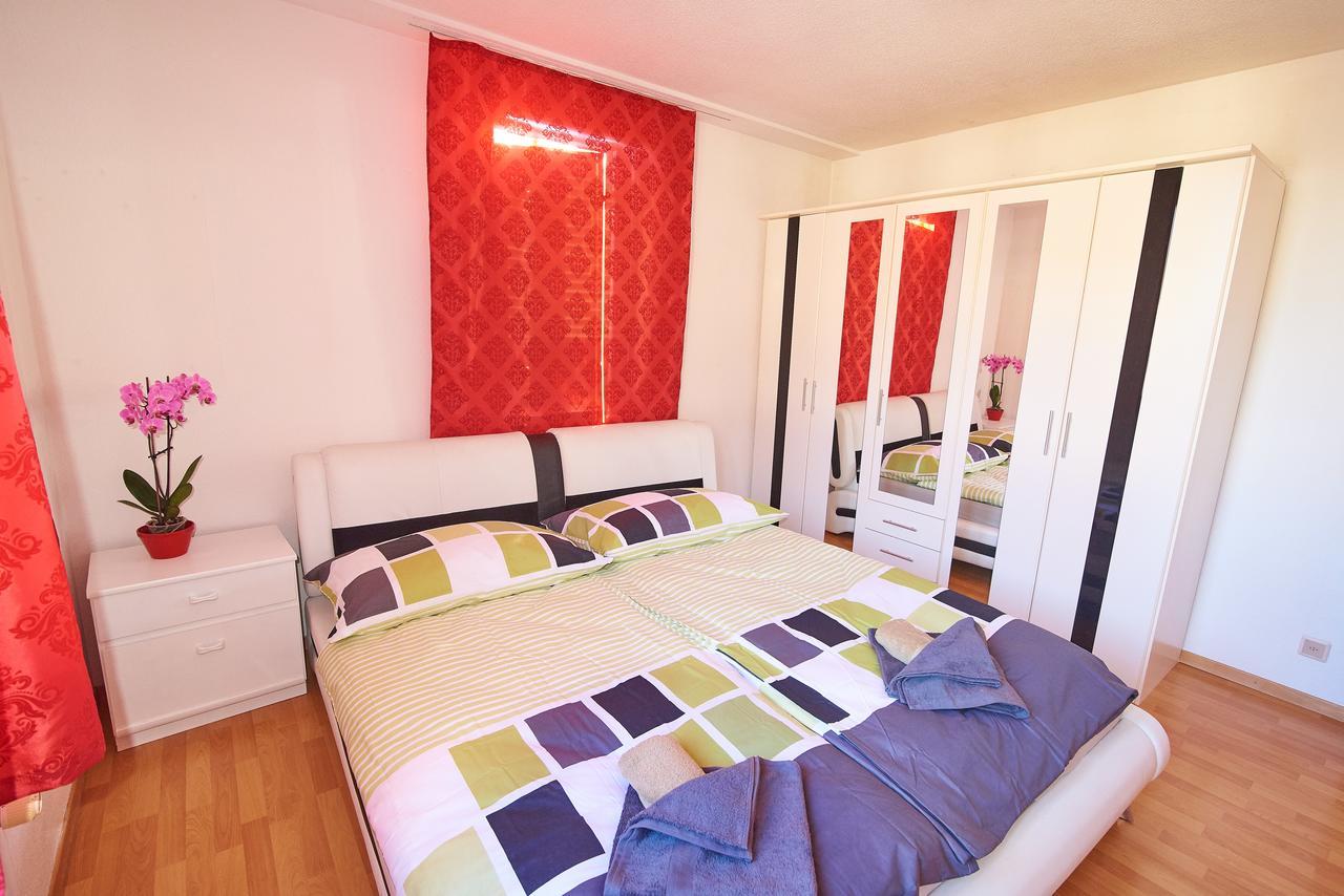 New West Station 7 Apartment อินเทอร์ลาเคน ภายนอก รูปภาพ