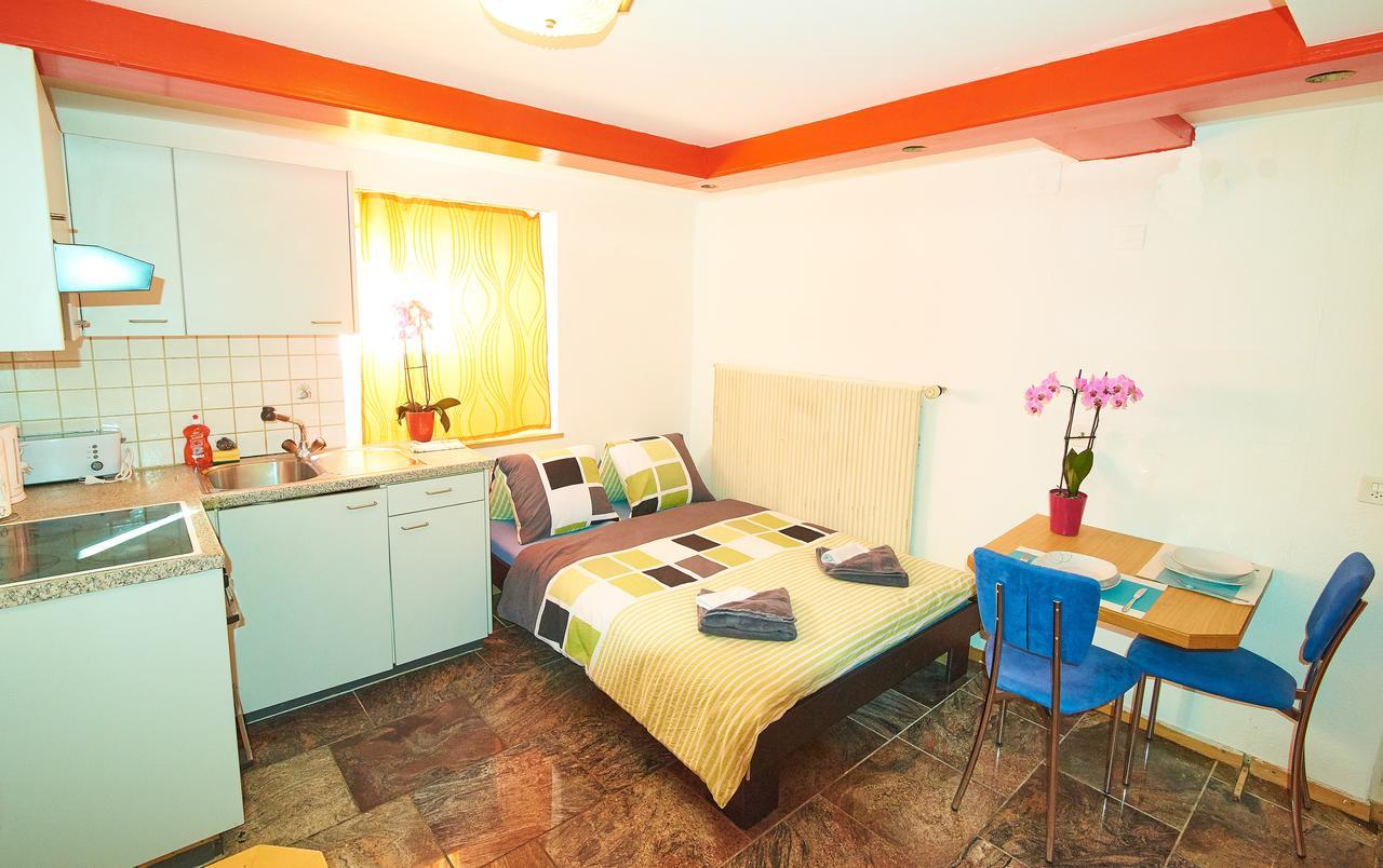 New West Station 7 Apartment อินเทอร์ลาเคน ภายนอก รูปภาพ