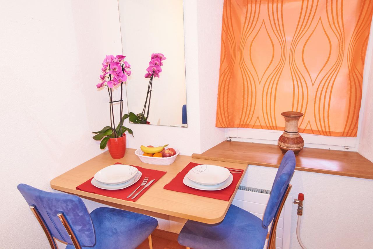 New West Station 7 Apartment อินเทอร์ลาเคน ภายนอก รูปภาพ